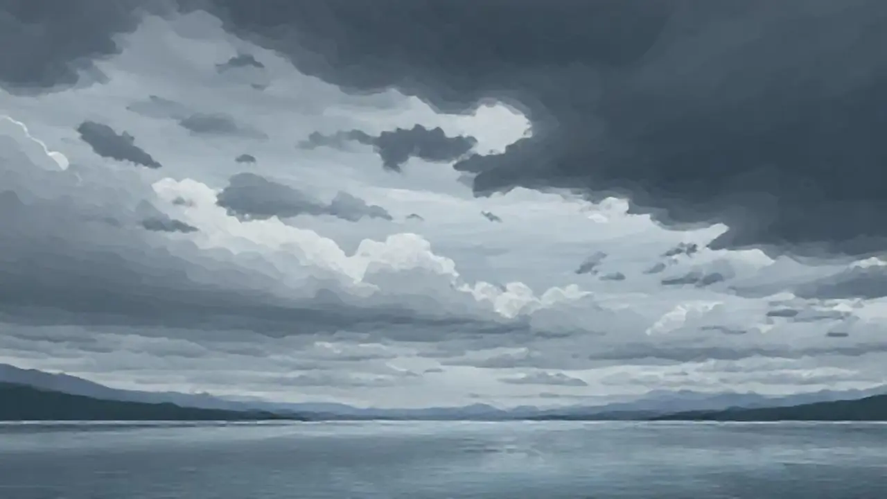 Nubes grises sobre el lago