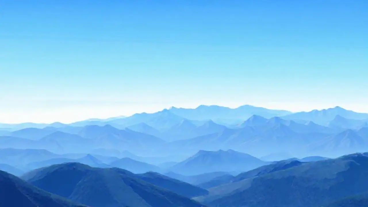 Cielo azul sobre montañas lejanas