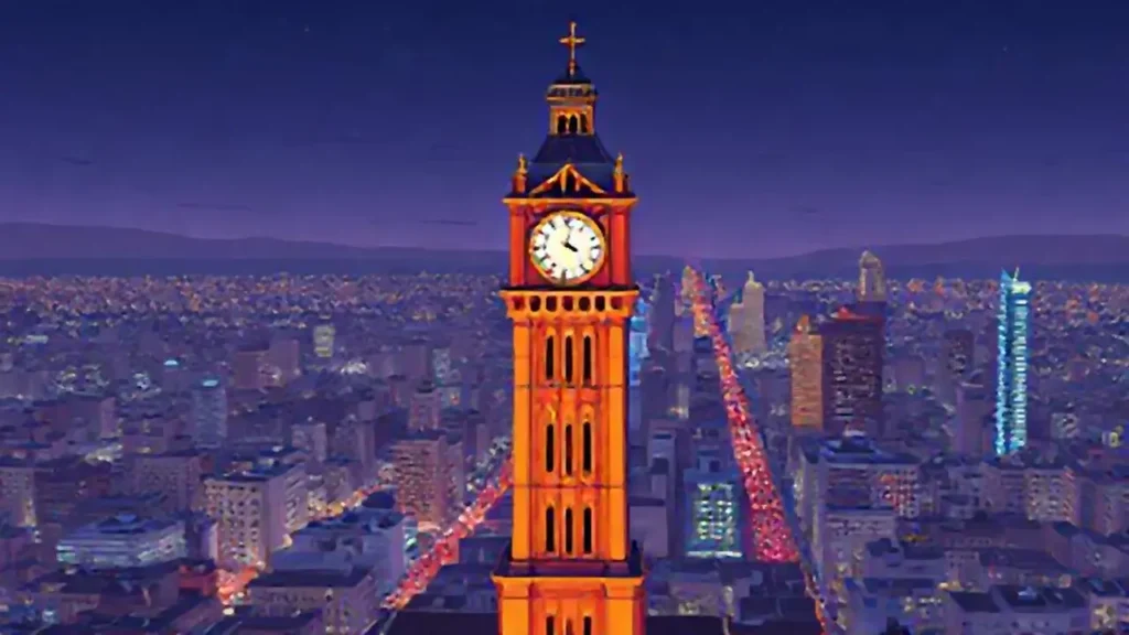 La torre del reloj domina la ciudad bulliciosa